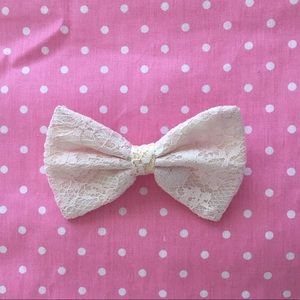 Pastel Pink Lace Bow